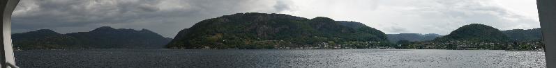 Blick ber den  Fjord