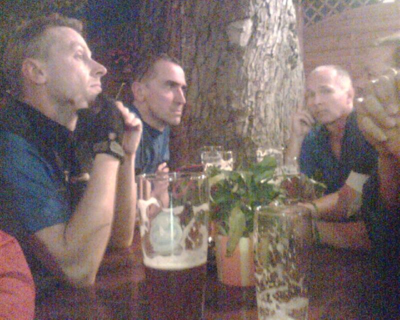 G45, Toni und Santa (v.l.)