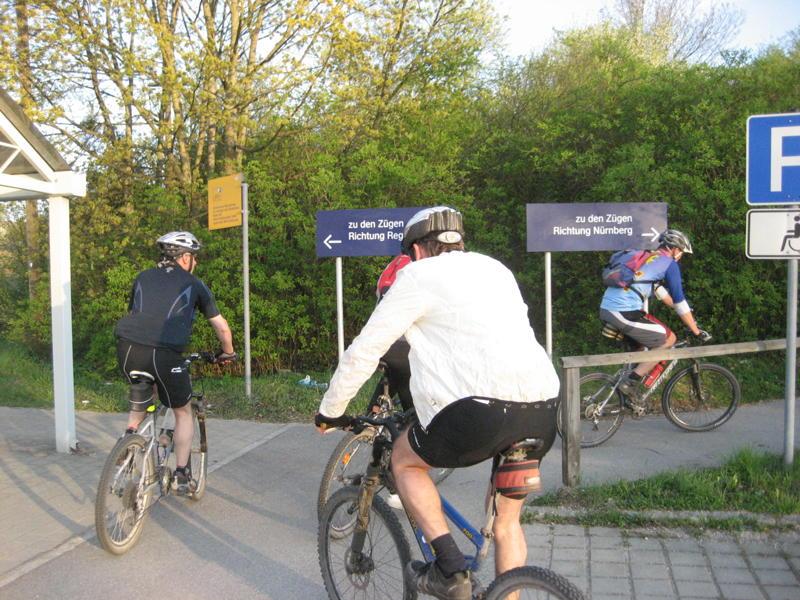 Vorsicht auf Gleis1
