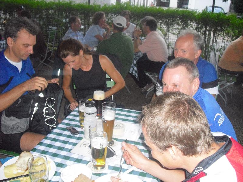 Tischmoment II