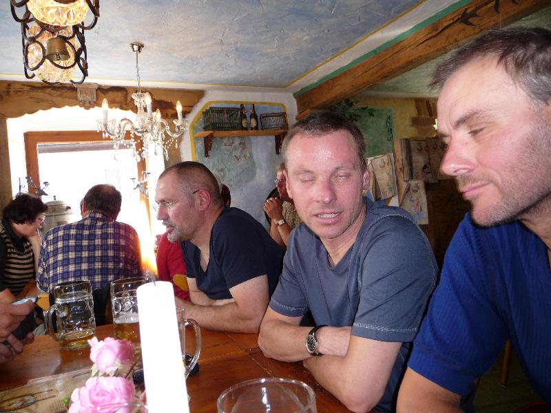 aus's Essen warten