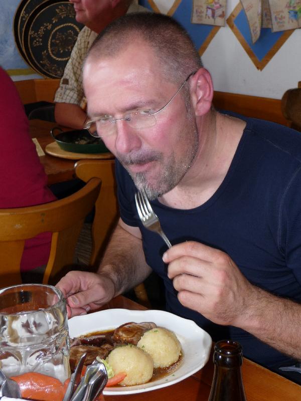 Hrn.erster