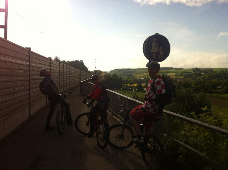 die Sonne geht auf