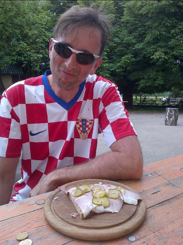 halbes Brot, halb glcklich!