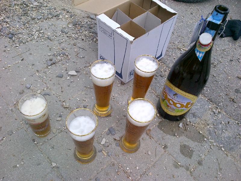 und los...