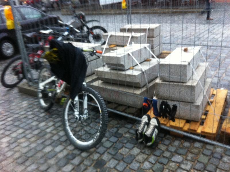 vllig nass zurck in Stadtamhof