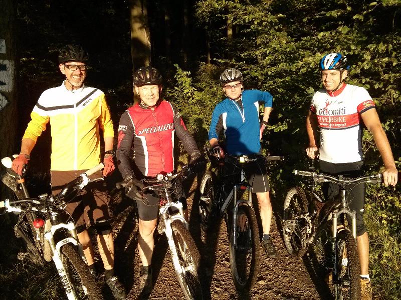 Gruppenbild III