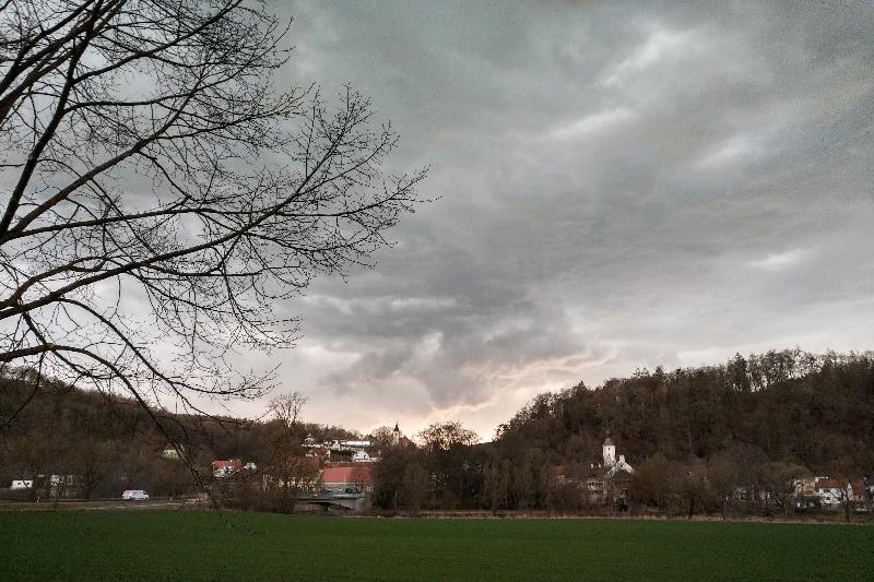 die Rettung in der Ferne